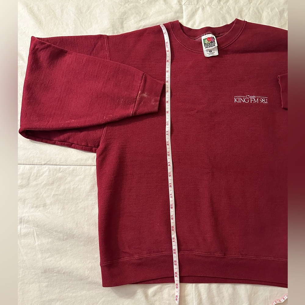 Vintage Maroon Crewneck Sweatshirt - 1999 94.1 Seattle Radio